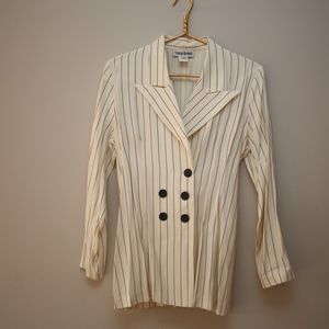 Francine Browner White Pinstripe Blazer Sz 2